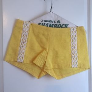 Lilly Shorts